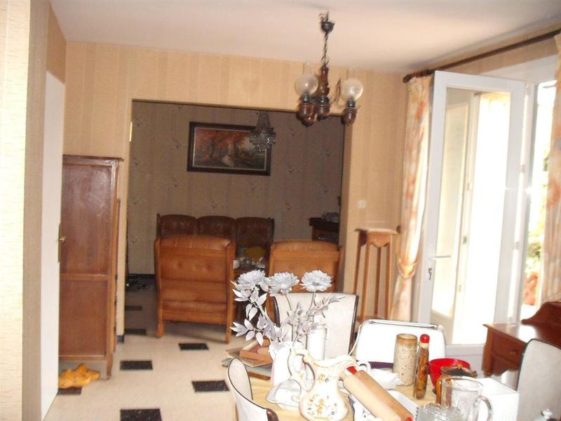 Maison - 90 m² - 5 pièces