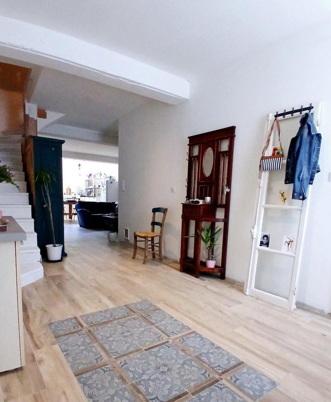 Maison - 104 m² - 5 pièces