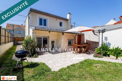 Maison - 88 m² - 6 pièces