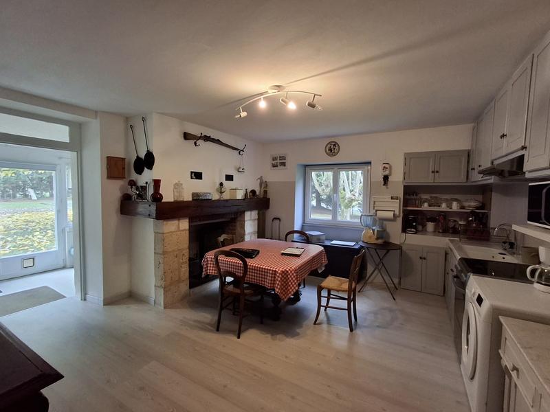 Maison ancienne - 198 m² - 9 pièces