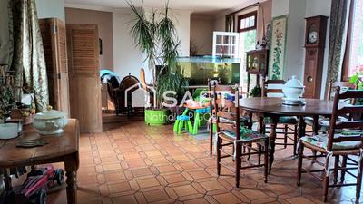 Maison de maîtres - 214 m² - 7 pièces