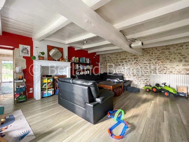 Maison en pierre - 150 m² - 6 pièces