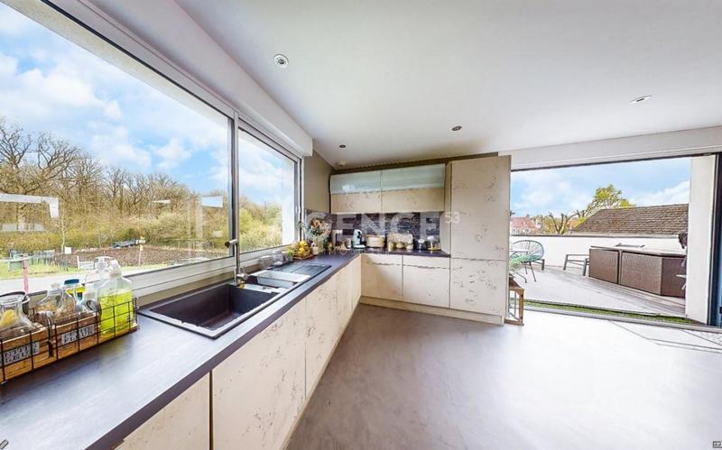 Maison - 149 m² - 4 pièces