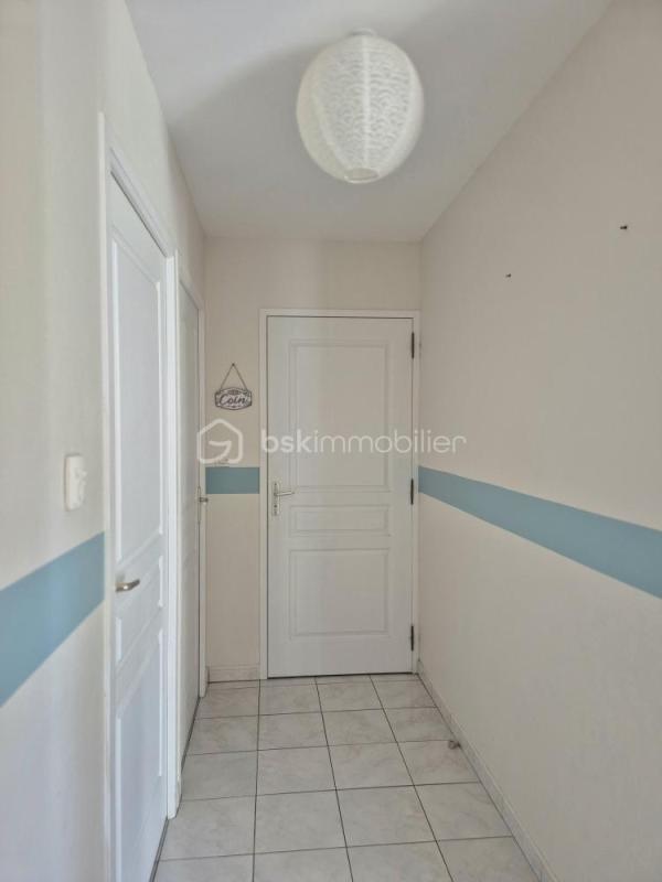 Maison traditionnelle - 122 m² - 6 pièces