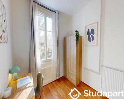 Chambre - 60 m² - 1 pièce