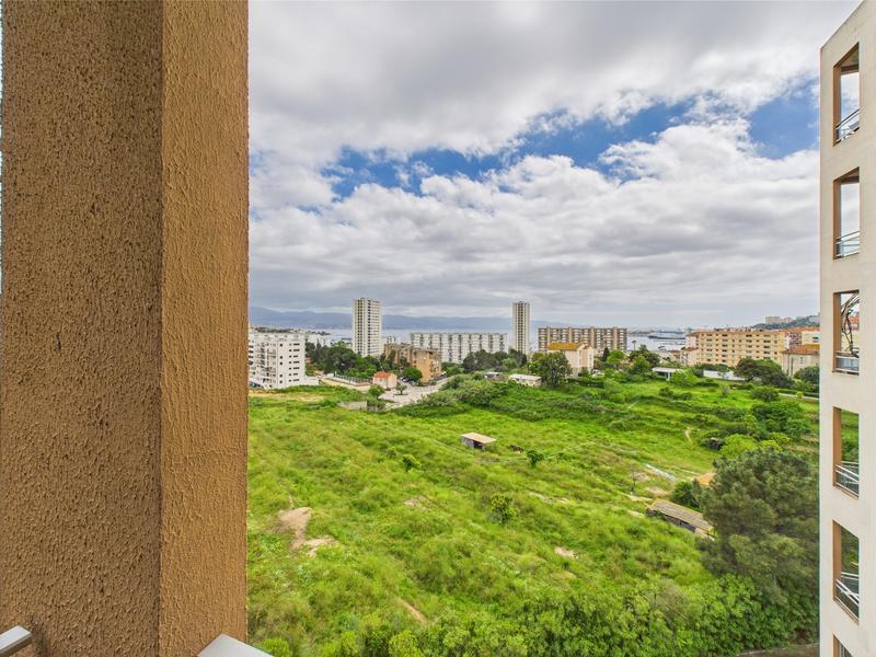 Appartement - 83 m² - 3 pièces