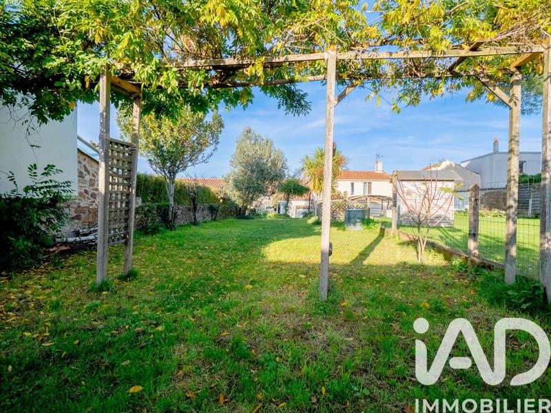 Maison de village - 90 m² - 4 pièces