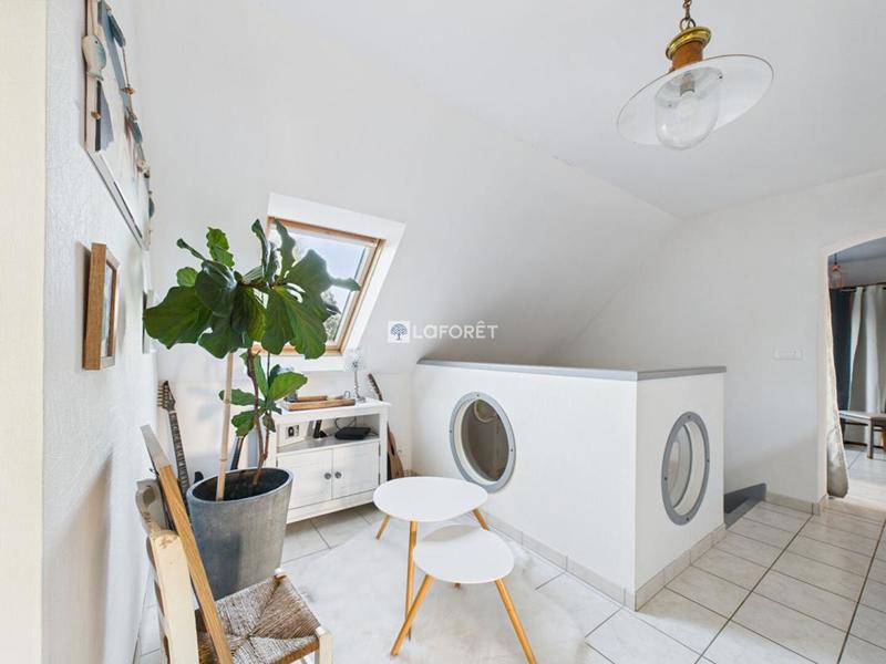 Maison - 150 m² - 7 pièces