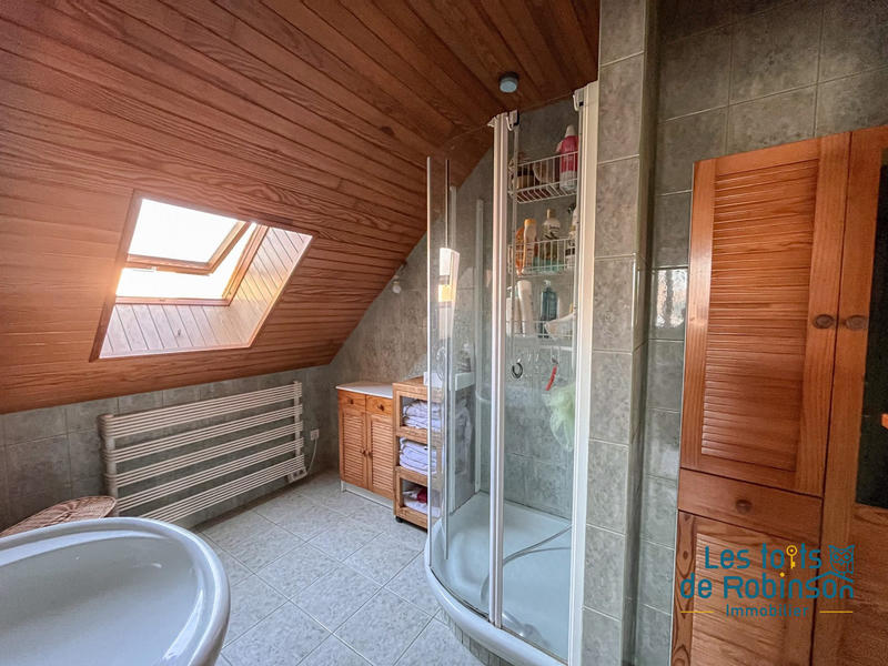 Maison - 184 m² - 7 pièces