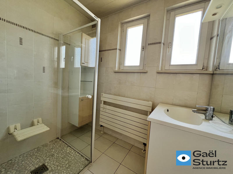 Appartement - 85 m² - 4 pièces