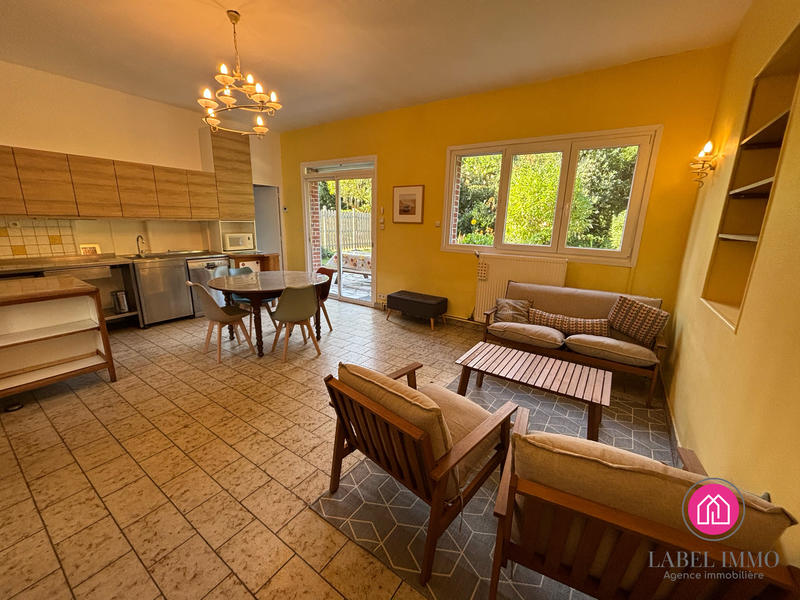 Maison - 130 m² - 3 pièces