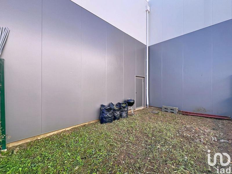 Local commercial - 208 m²