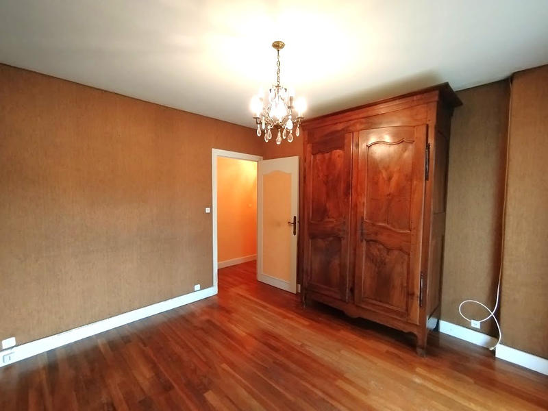 Maison - 160 m² - 7 pièces