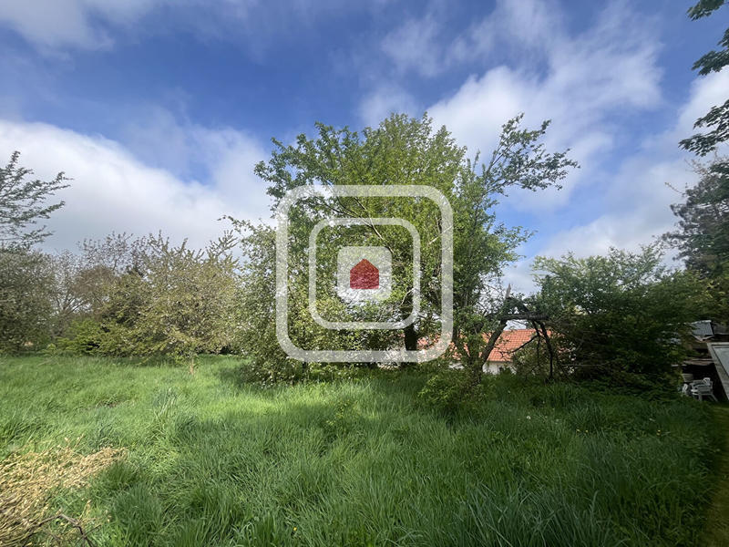 Maison - 405 m² - 10 pièces