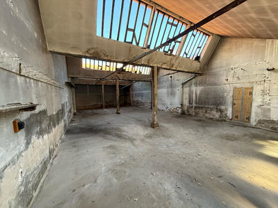 Local d'activité / Entrepôt - 132 m² - 1 pièce