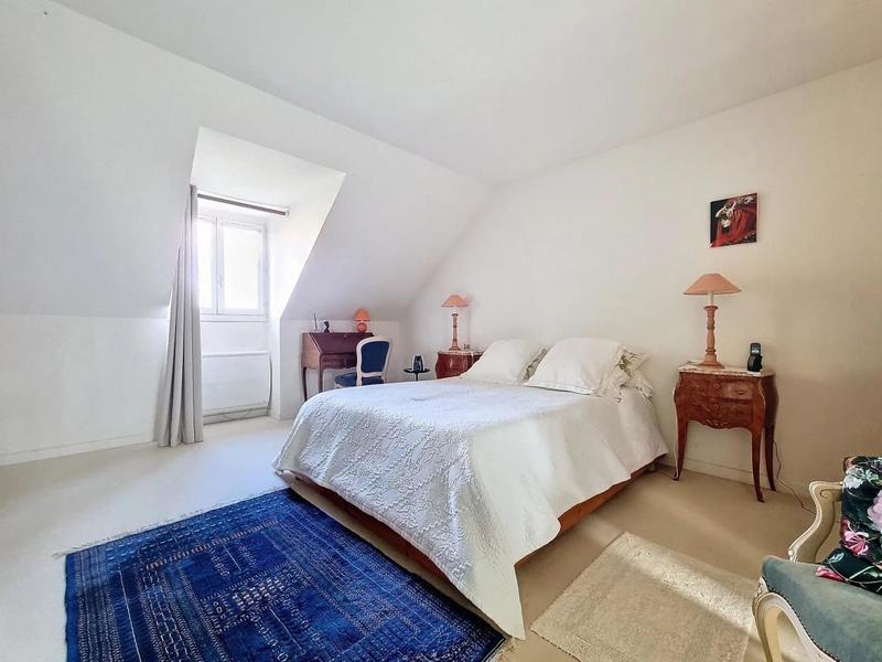 Propriété - 150 m² - 6 pièces