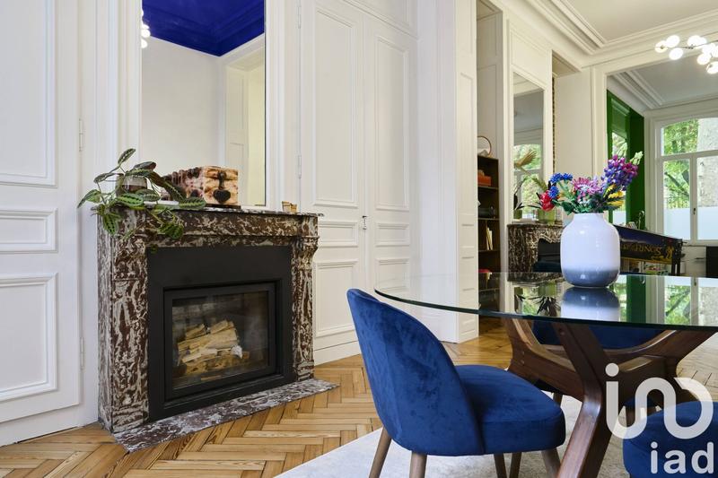 Appartement - 152 m² - 6 pièces