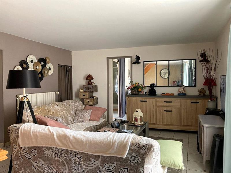 Immeuble - 110 m² - 6 pièces