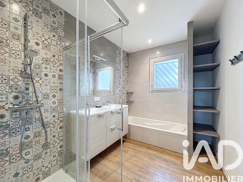 Maison - 115 m² - 6 pièces