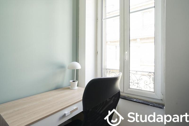 Chambre - 9 m² - 1 pièce