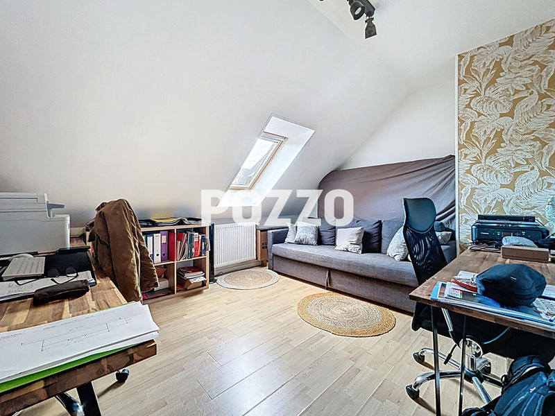 Maison - 85 m² - 5 pièces