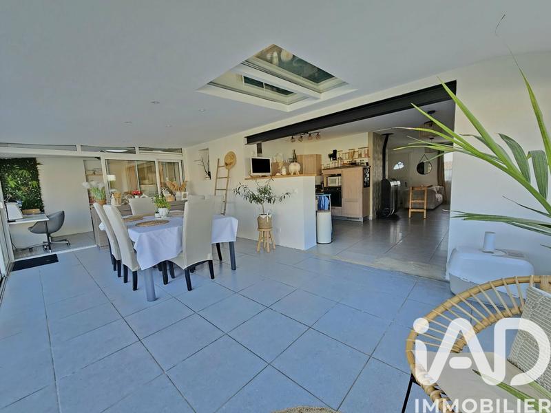 Maison - 101 m² - 6 pièces