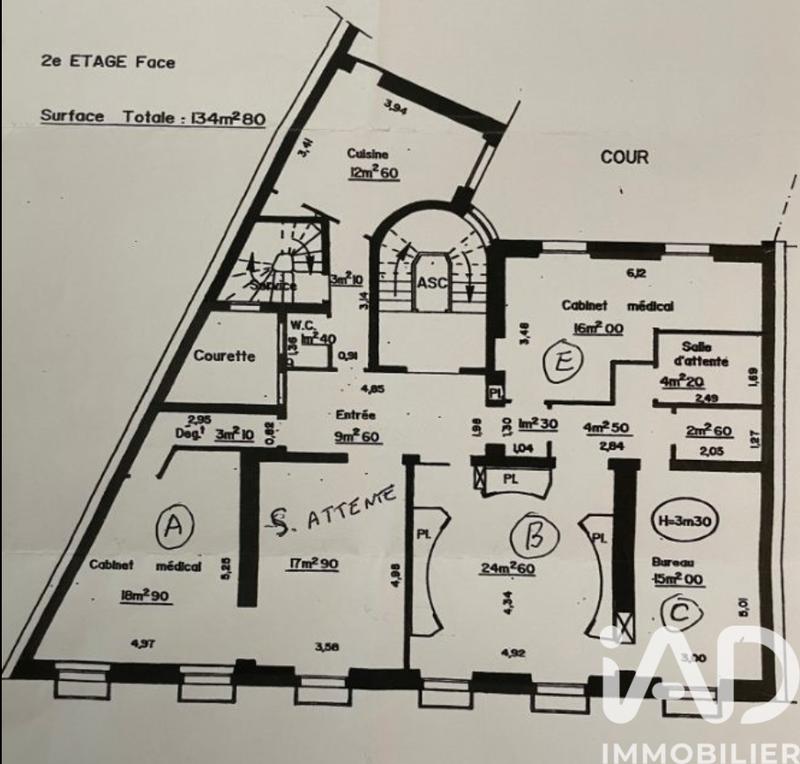 Appartement - 135 m² - 5 pièces