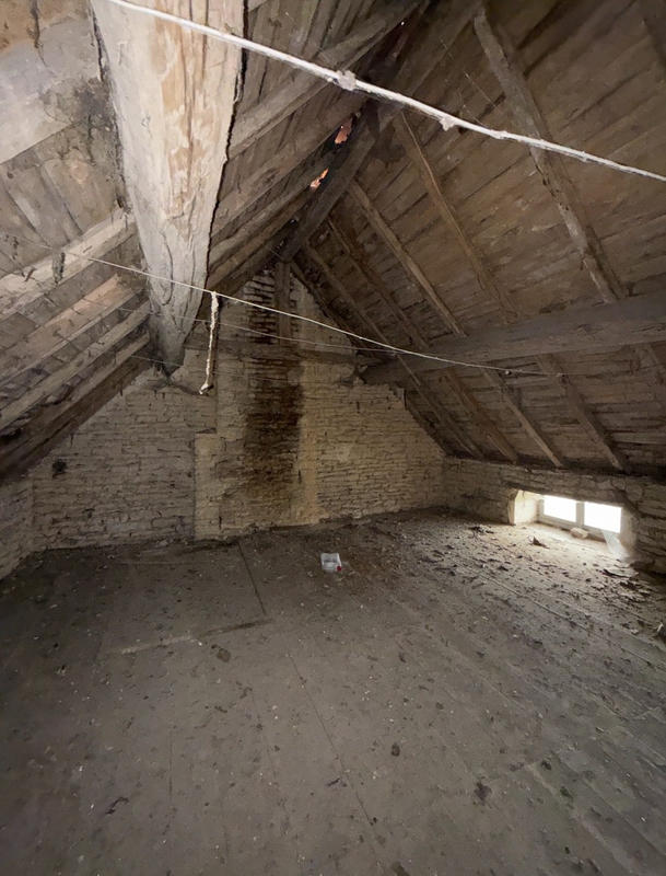 Maison ancienne - 109 m² - 4 pièces