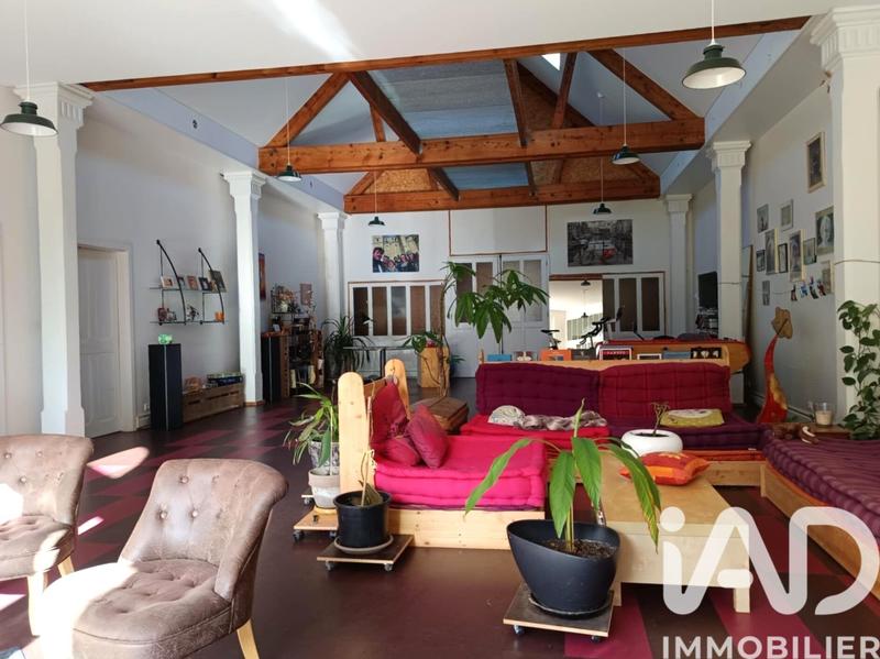 Maison - 448 m² - 14 pièces