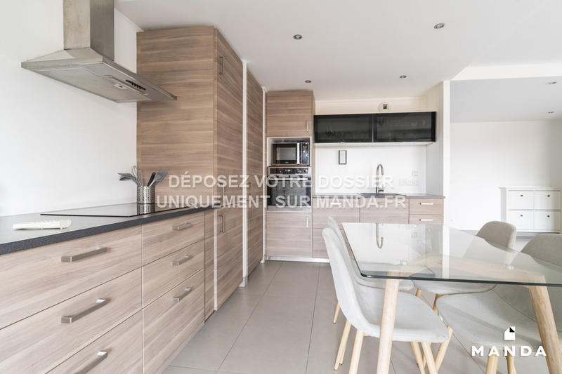 Appartement - 64 m² - 3 pièces