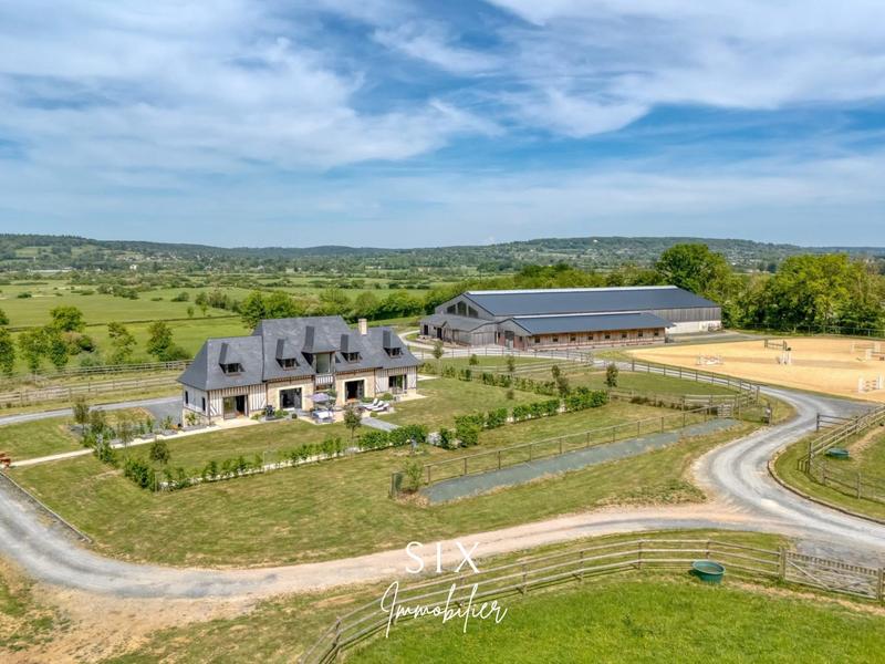 Maison - 285 m² - 5 pièces