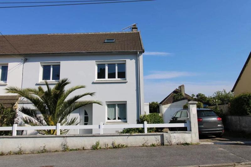 Maison - 140 m² - 6 pièces