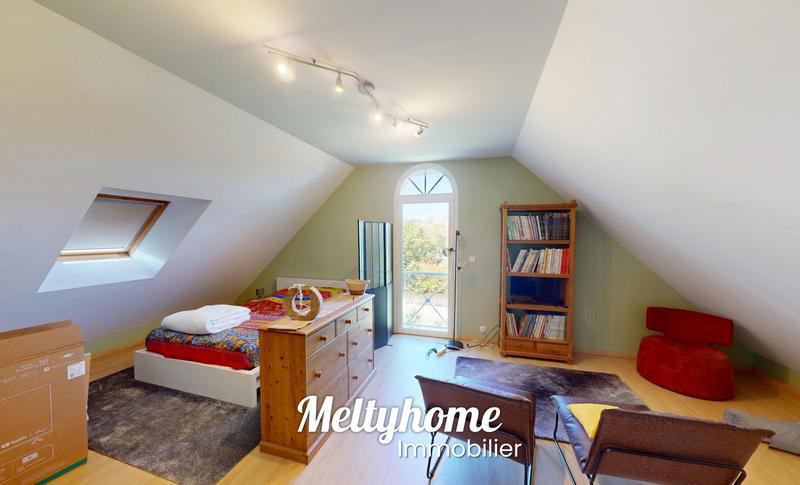 Maison - 195 m² - 10 pièces