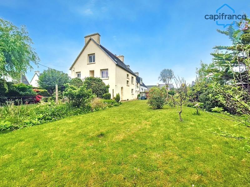 Maison - 138 m² - 6 pièces