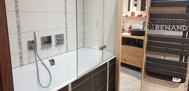 Appartement - 119 m² - 5 pièces