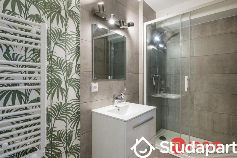 Chambre - 12 m² - 1 pièce