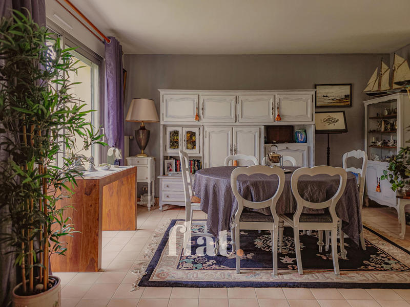 Maison - 130 m² - 5 pièces