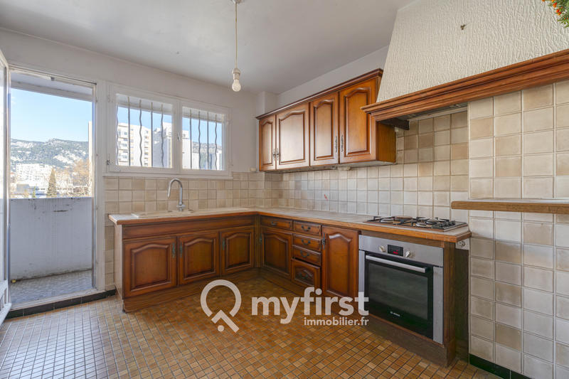 Appartement - 83 m² - 4 pièces