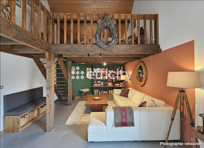 Maison - 234 m² - 5 pièces