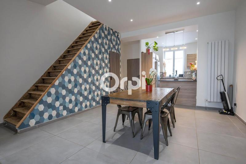 Maison - 147 m² - 4 pièces