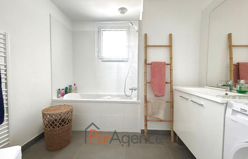 Appartement - 76 m² - 3 pièces