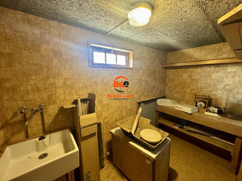 Maison - 180 m² - 7 pièces