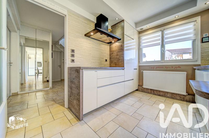 Maison - 159 m² - 7 pièces