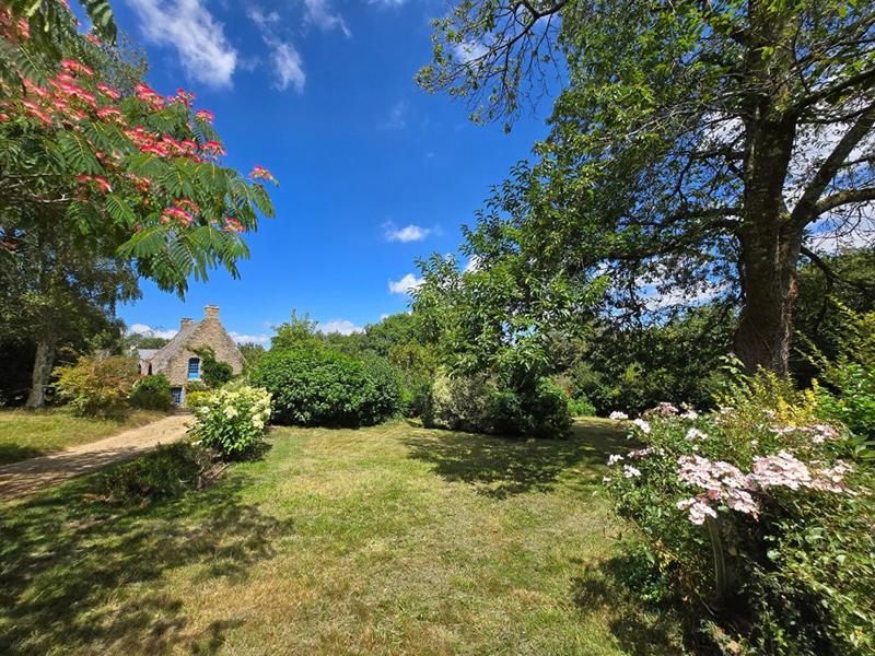 Propriété - 205 m² - 6 pièces