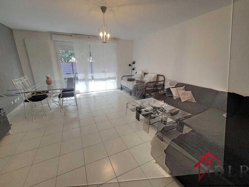 Maison - 90 m² - 1 pièce