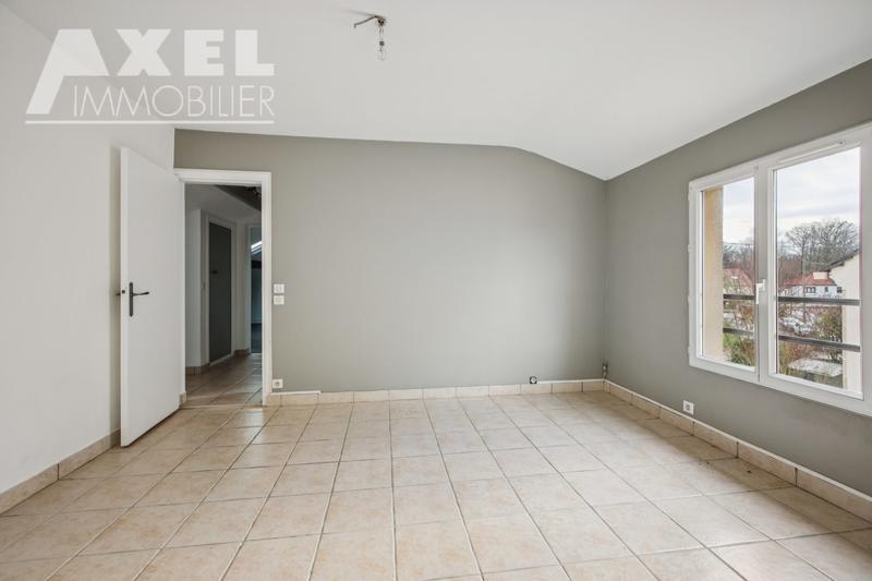 Maison - 173 m² - 8 pièces