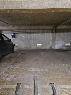 Parking / Garage - 12 m²