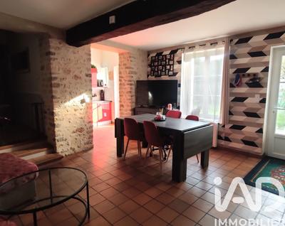 Maison - 90 m² - 4 pièces