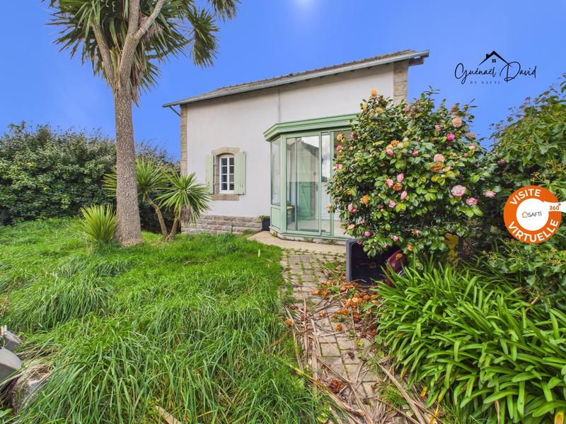 Maison - 90 m² - 5 pièces