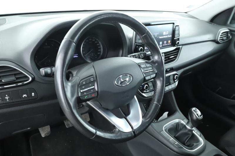 Hyundai i30 1.4 t-GDi Business 140 ch